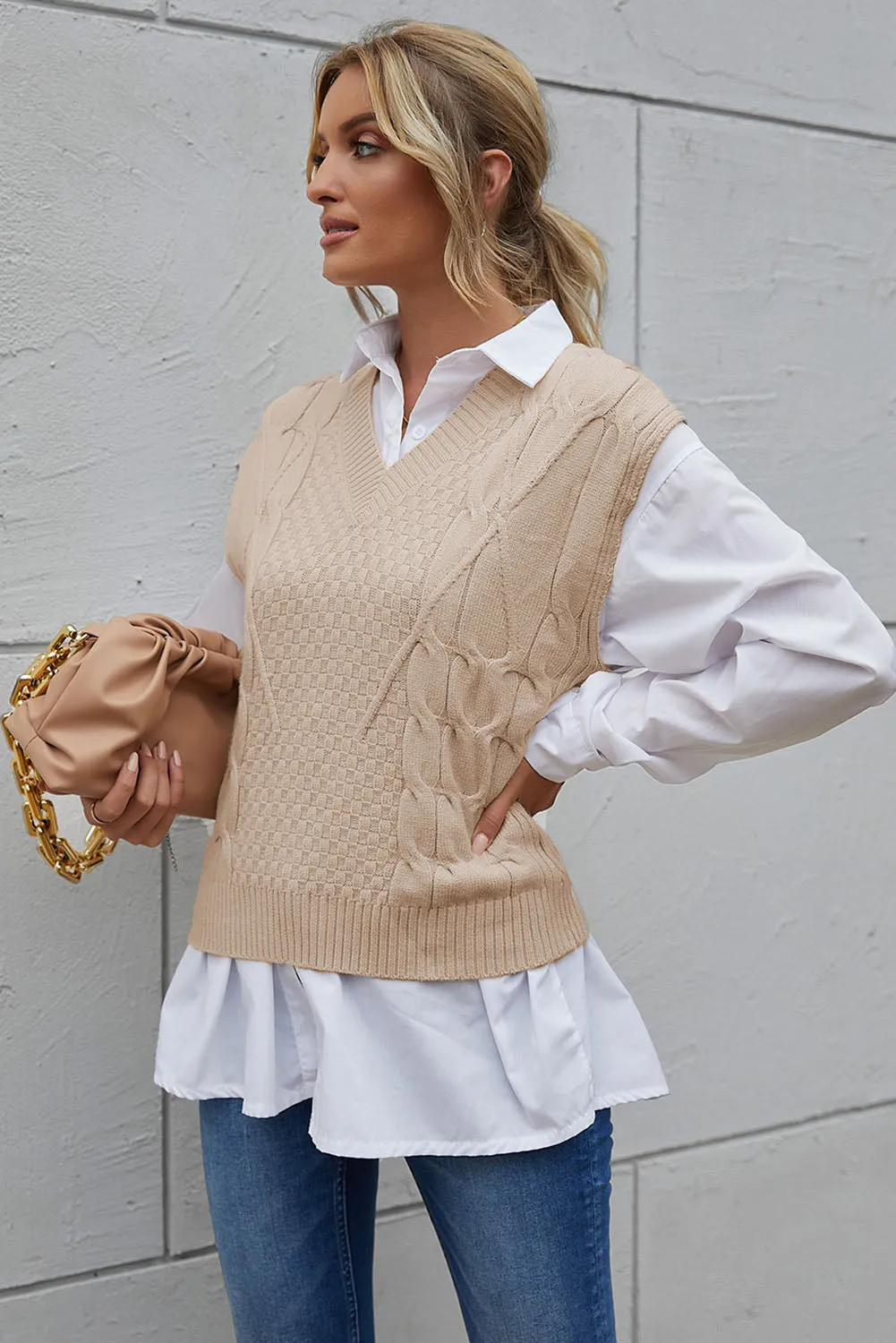 Khaki V-Neck Twist Knitted Vest Sweater