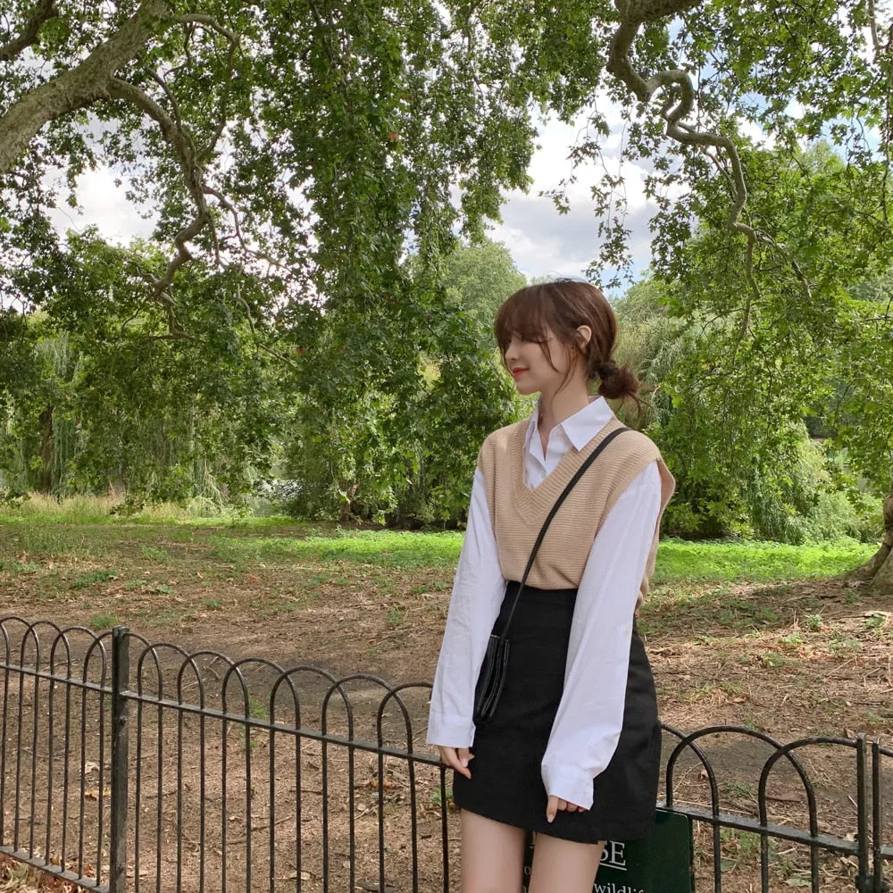 Plain Women's Knitted Winter V-Neck Vest