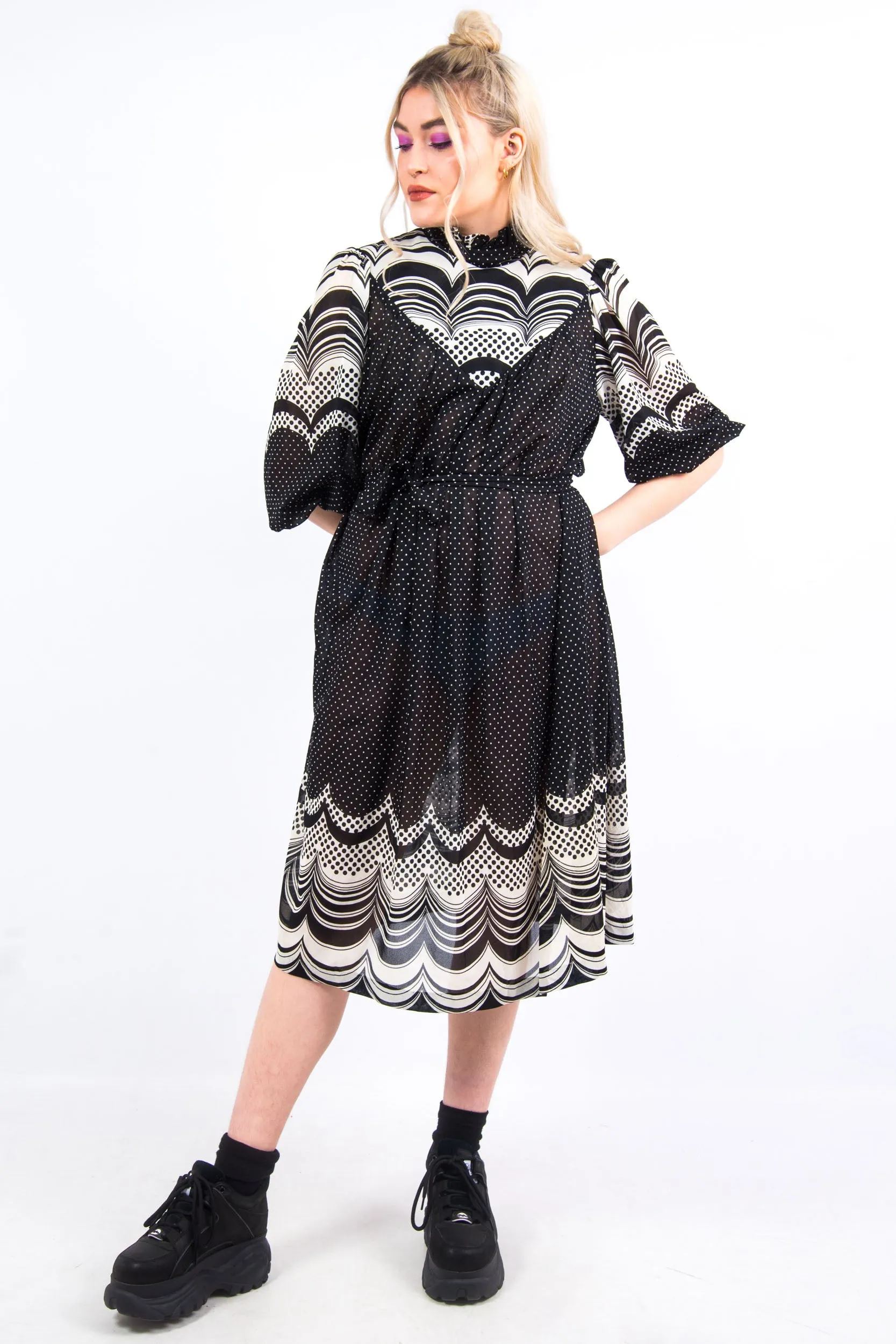 Vintage 70's Baby-Doll High Neck Dress